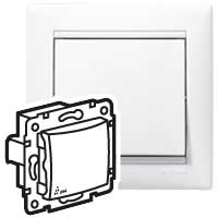 Legrand Valena Бел Переключатель 1-клавишный IP44