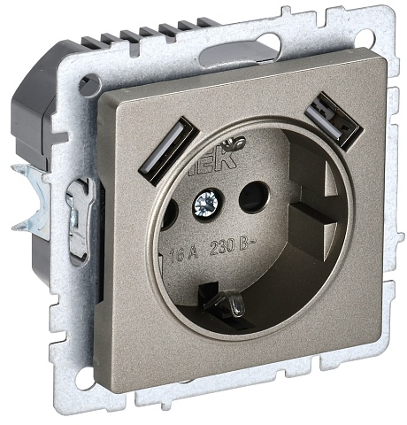 IEK BRITE Роз. с з/к/ш 16А с USB A+A 2,1А РЮш10-1-БрШ шамп.
