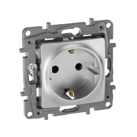 Legrand Etika Алюминий Розетка с/з со шторками, винтовые клеммы, 16А, 250 В