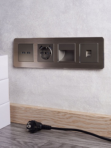 IEK BRITE Роз. USB A+A 3,1А РЮ10-1-БрШ шамп.