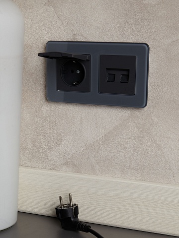 IEK BRITE BASE Графит Розетка комп. 2-ая RJ45 кат.6 РК11-2-БрГ