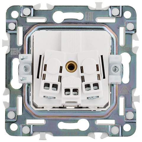 IEK SKANDY Никель Розетка с/з без защитных шторок 16А SK-R05N
