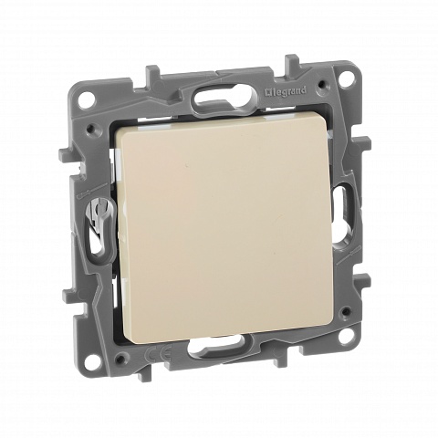 Legrand Etika Слоновая кость Кнопка автоматическая 6А