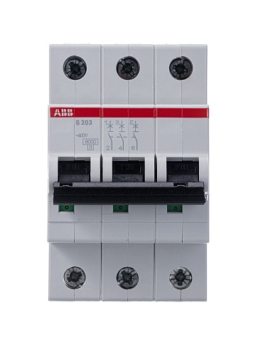 ABB S203 C50 Выключатель автоматический 3-полюсной