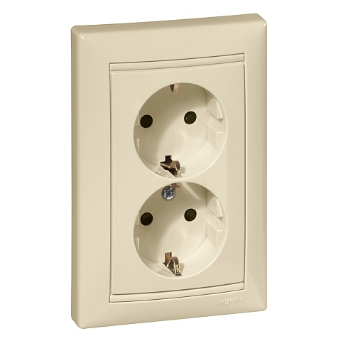 Legrand DIY Valena Крем Розетка 2х2К+З