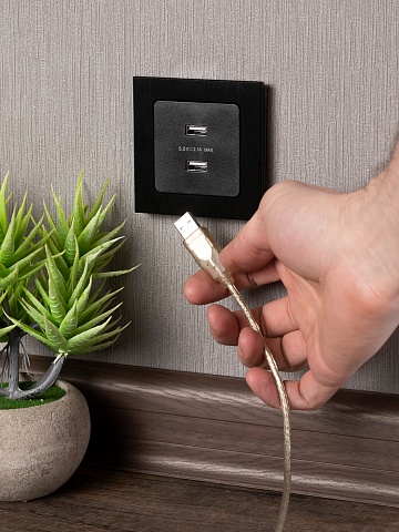 EKF PROxima Стокгольм Черный Розетка USB 2-ая, 2,1А