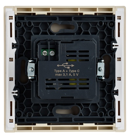 IEK FORTE&PIANO Ваниль Розетка USB A+C 3,1А FP450