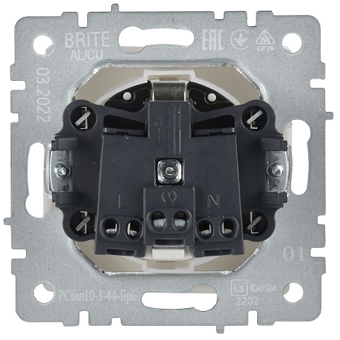 IEK BRITE Розетка 1-местная с заземлением с защитными шторками и крышкой 16А IP44 РСбш10-3-44-БрБ белый