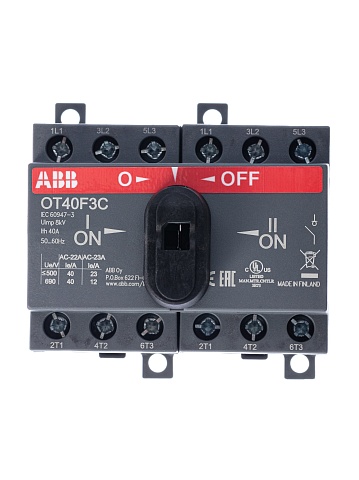 ABB OT40F3С Выключатель-разъединитель реверсивный 3Р 40А с ручкой управления 1SCA104913R1001