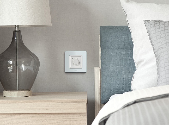 Legrand INSPIRIA Белый Термостат с внешним датчиком для тёплых полов
