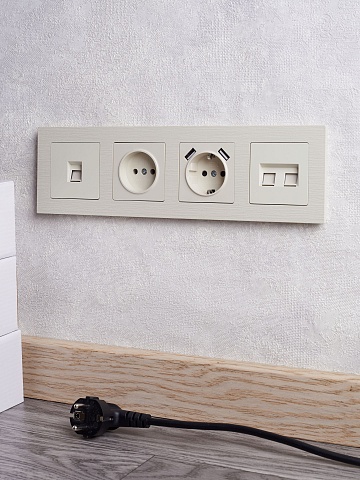 IEK BRITE DECOR Бежевый рифленый Рамка 4-м РУ-4-Бр