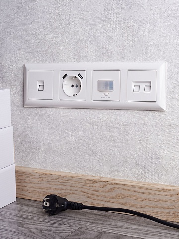 IEK BRITE DECOR Белый 3D-форма Рамка 4-м РУ-4-Бр