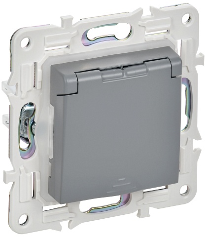 IEK SKANDY Серый Розетка с/з с защитными шторками и крышкой 16А IP44 SK-R11Gr