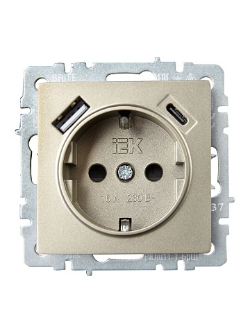 IEK BRITE Роз. с з/к/ш 16А с USB A+C 18Вт РЮш11-1-БрШ шамп.