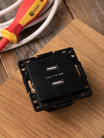 EKF PROxima Стокгольм Черный Розетка USB 2-ая, 2,1А