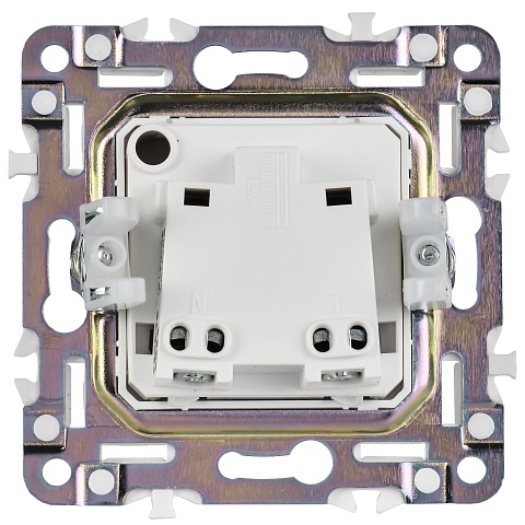 IEK SKANDY Серебряный Розетка б/з с защитными шторками 10А SK-R01S