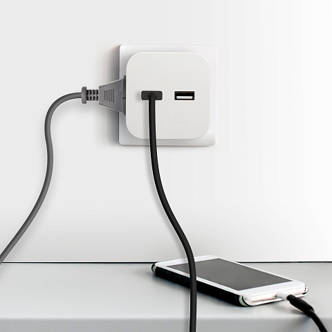 ЭРА Разветвитель электрический SP-2-USB-W на 2 розетки + 2xUSB 2400mA без заземления 10А белый
