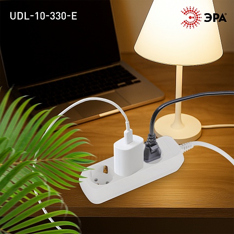 ЭРА Удлинитель электрический UDL-10-330-E Greenline 3 розетки с заземлением 3м ПВС 3x0.75мм2