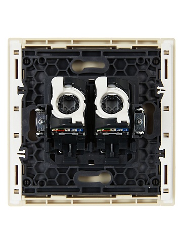 IEK FORTE&PIANO Ваниль Розетка комп. 2-ая RJ45 кат.5E FP433