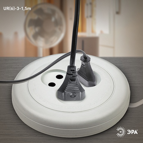 ЭРА Удлинитель электрический  UR(6)-3-1,5m рулетка без заземления 3 розетки 1,5м ШВВП 2x0,75мм2 6А